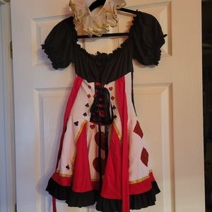 Queen of Hearts womens Halloween costume